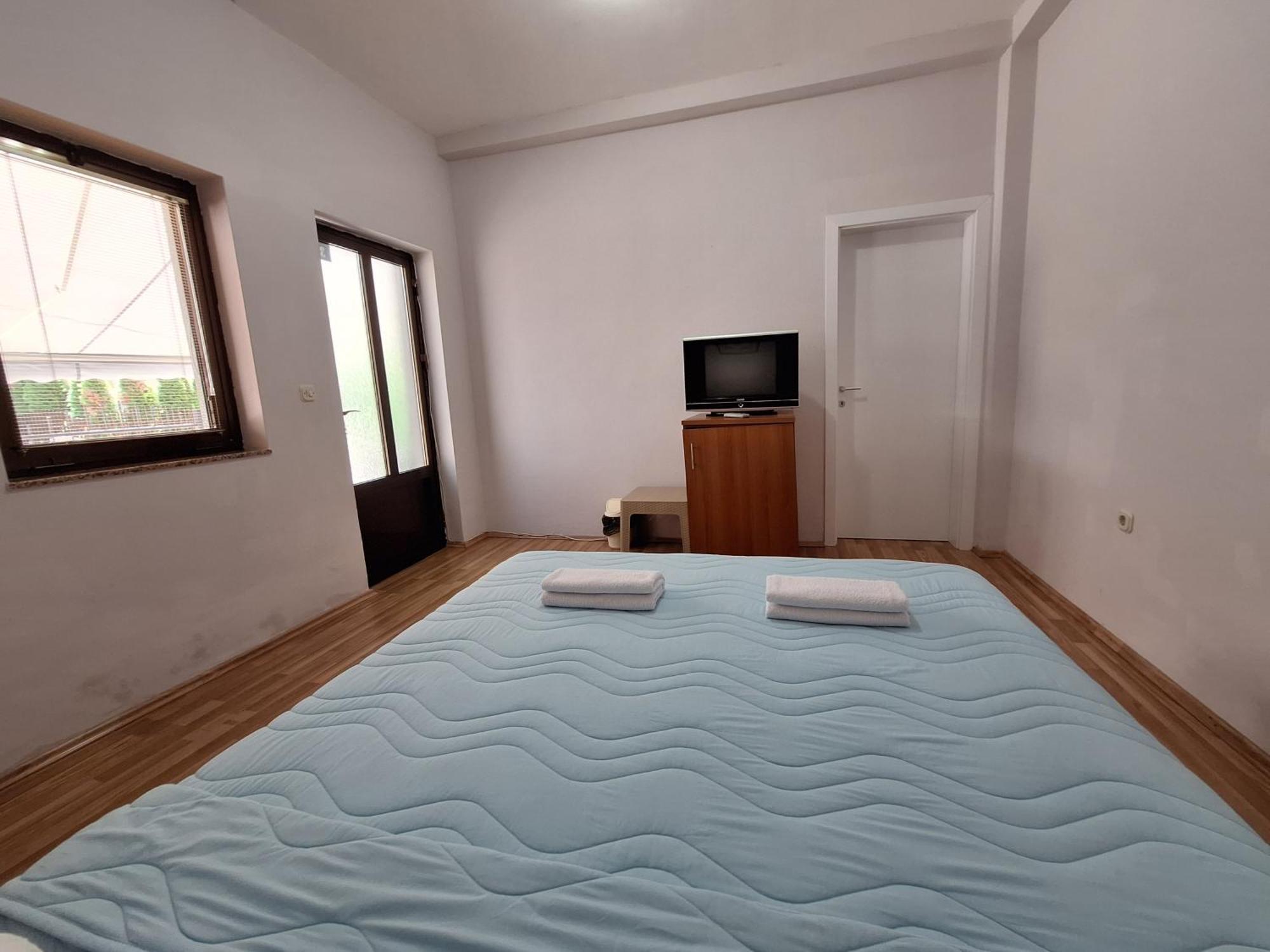 Studio Apartments Oleg Ohrid Bagian luar foto